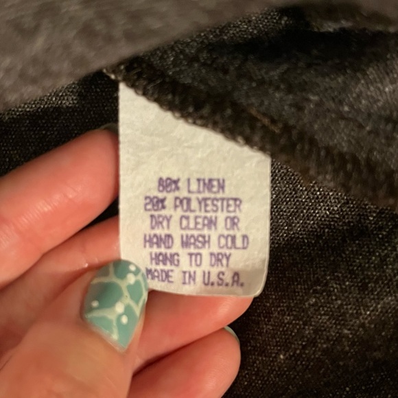 Monika Turtle Linen Buttondown Top - Picture 5 of 5